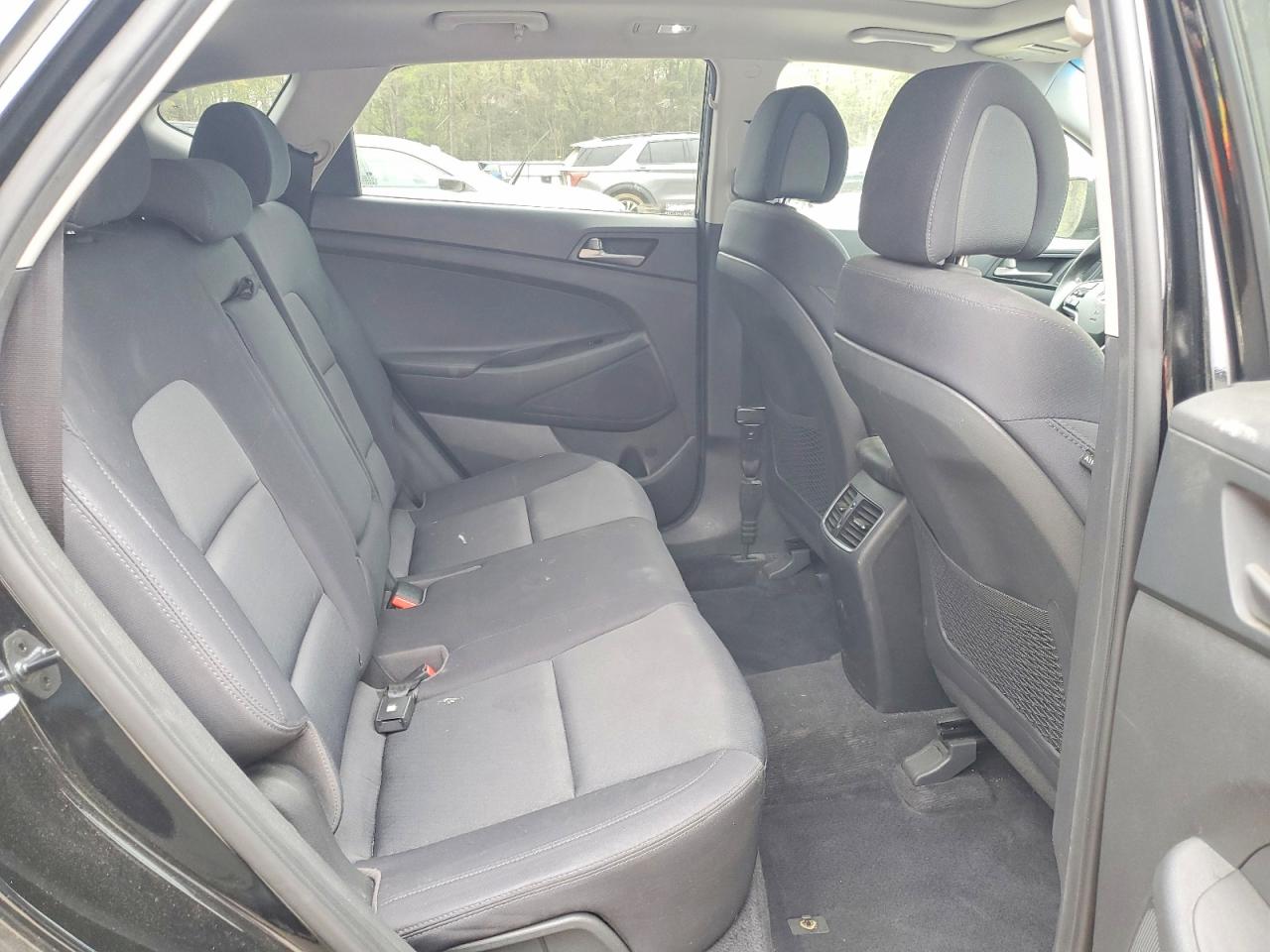 2018 HYUNDAI TUCSON VALUE photo 31