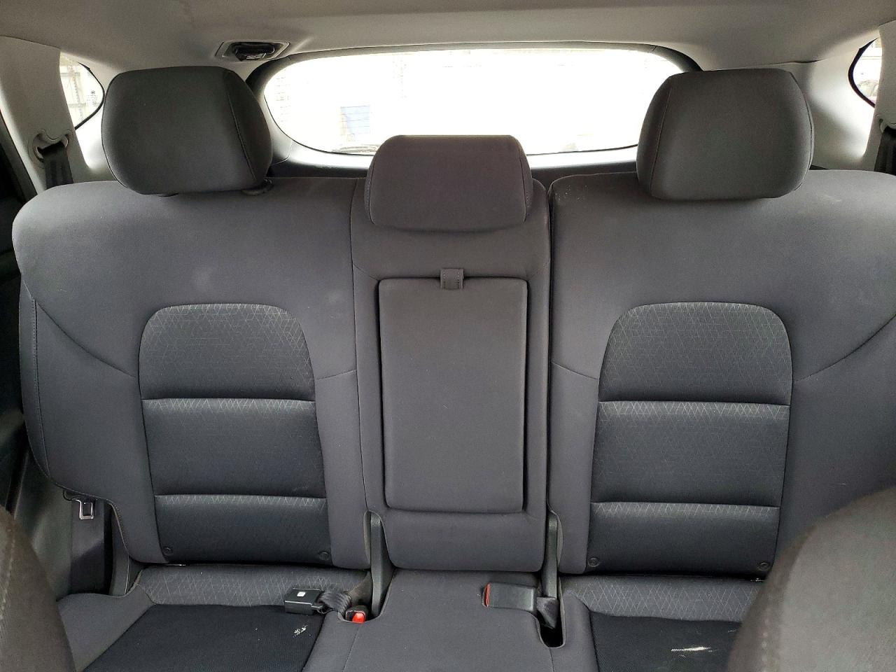 2018 HYUNDAI TUCSON VALUE photo 28