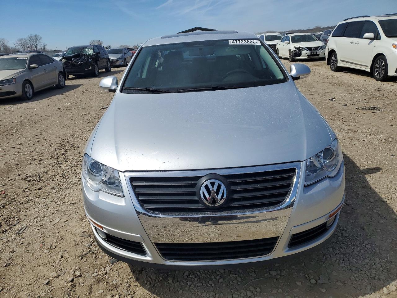 2009 VOLKSWAGEN PASSAT TURBO photo 5