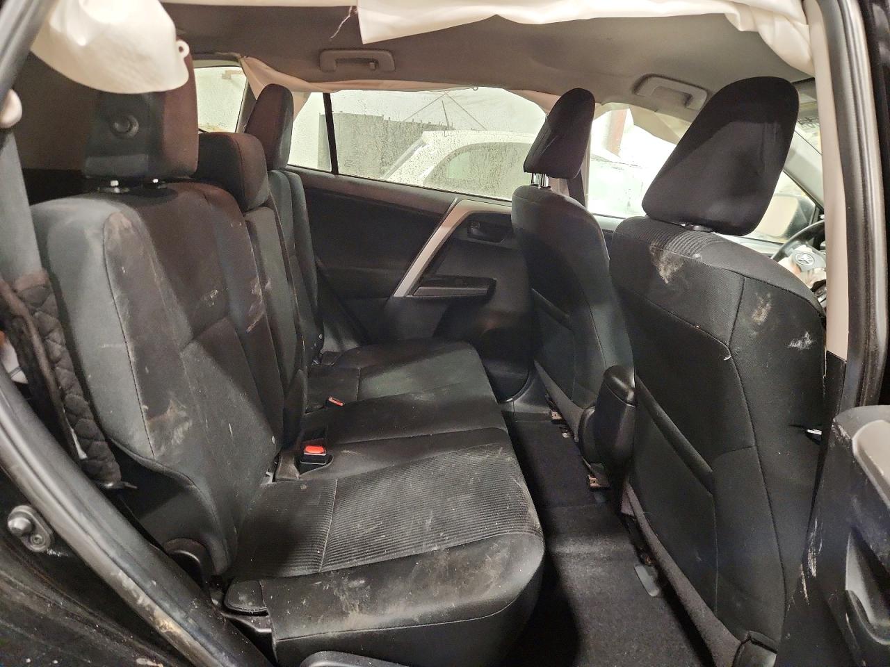 2018 TOYOTA RAV4 LE photo 21