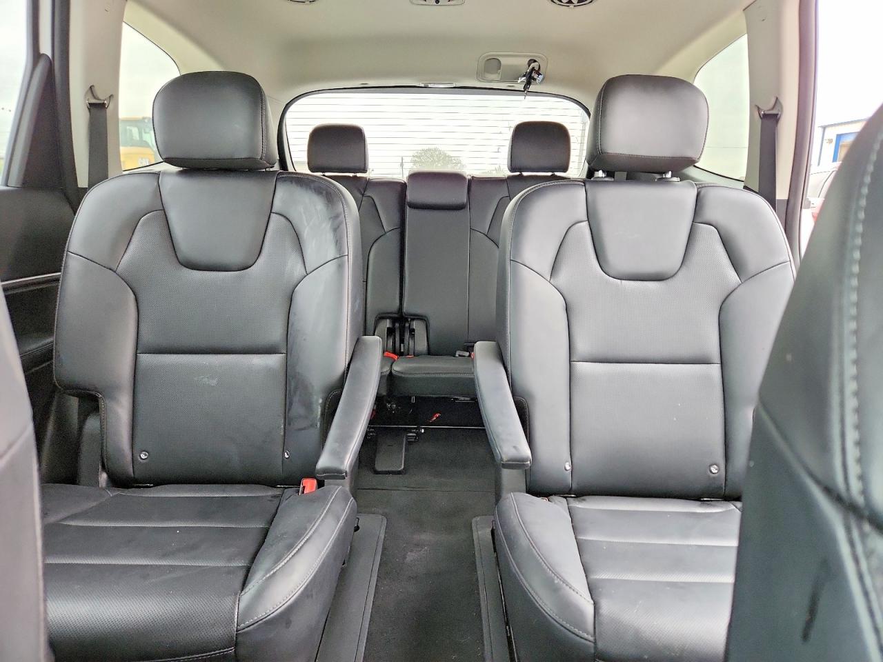 2021 KIA TELLURIDE S photo 19