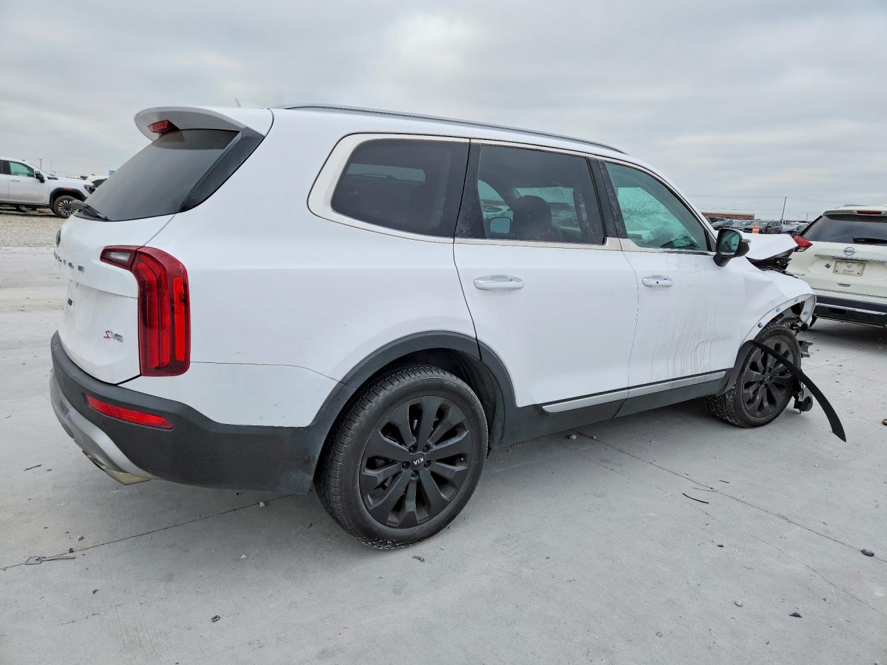 2021 KIA TELLURIDE S photo 5
