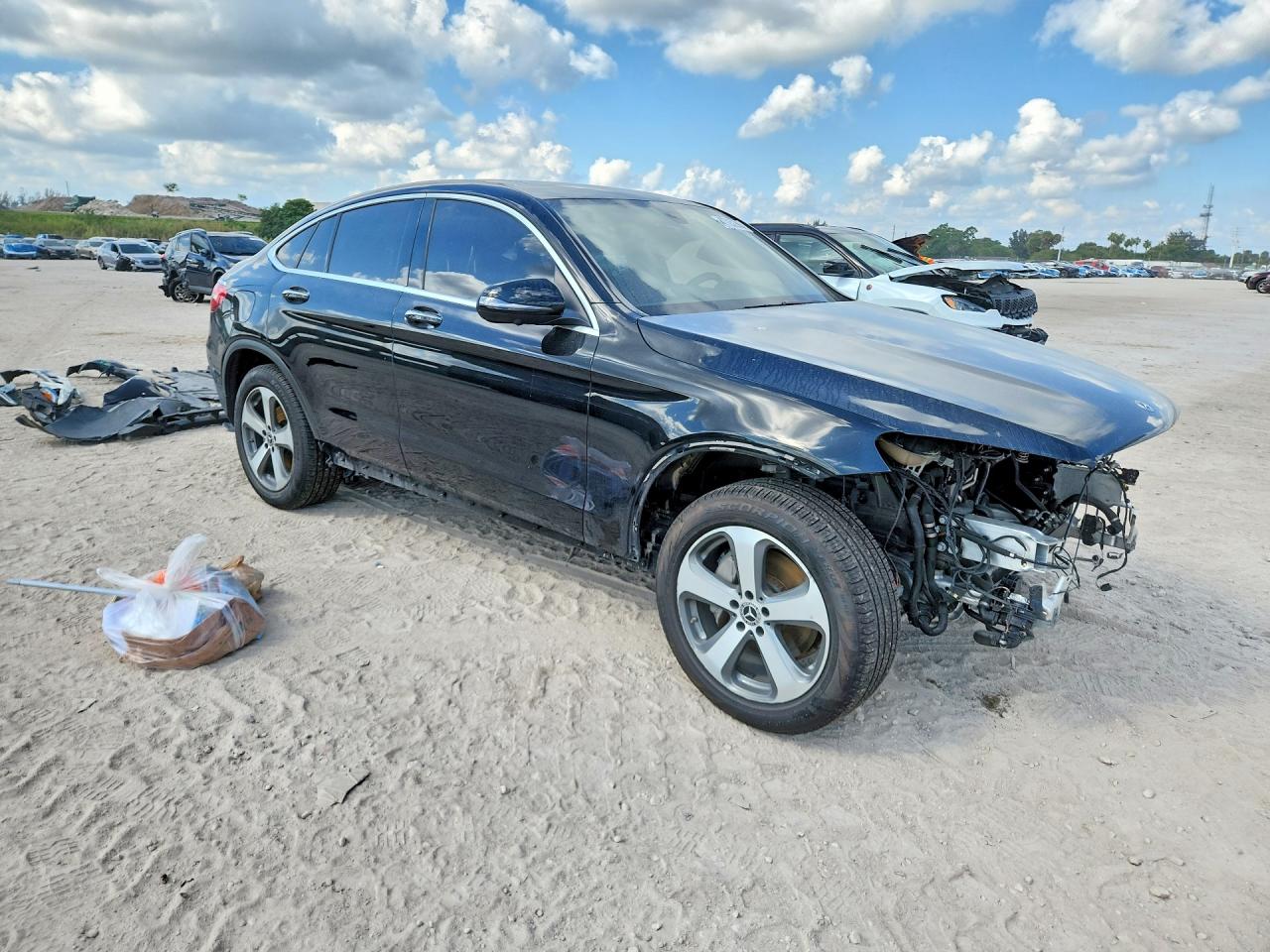 2019 MERCEDES-BENZ GLC COUPE 300 4MATIC photo 7
