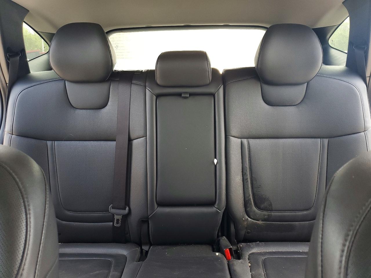 2023 HYUNDAI TUCSON photo 10