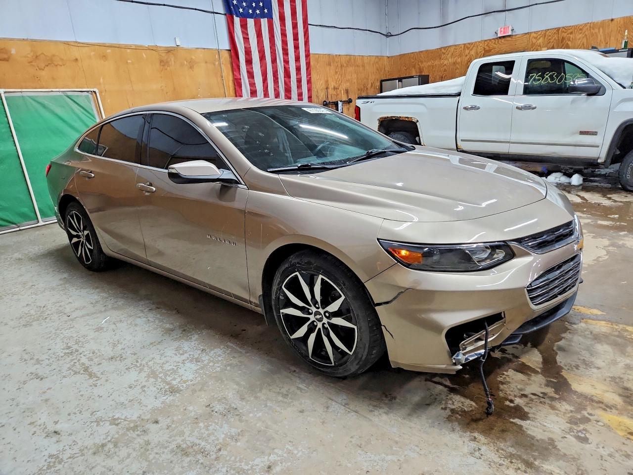 2018 CHEVROLET MALIBU LT photo 10