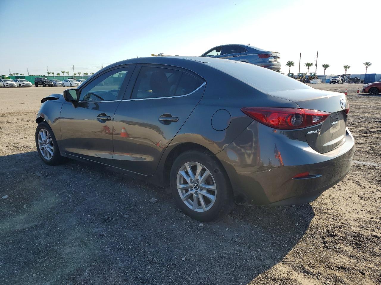 2017 MAZDA 3 SPORT photo 3