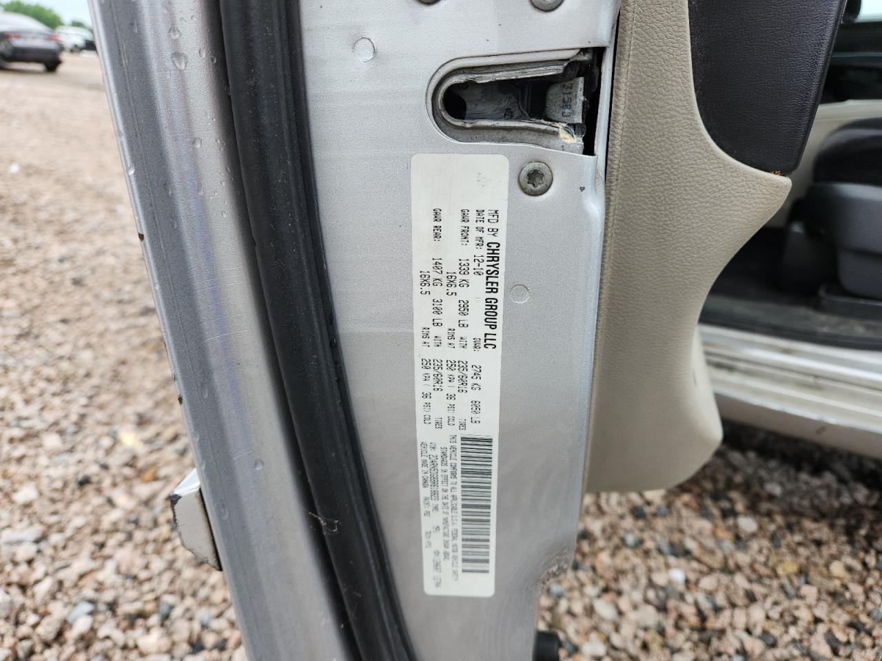 2011 DODGE GRAND CARAVAN CREW photo 37