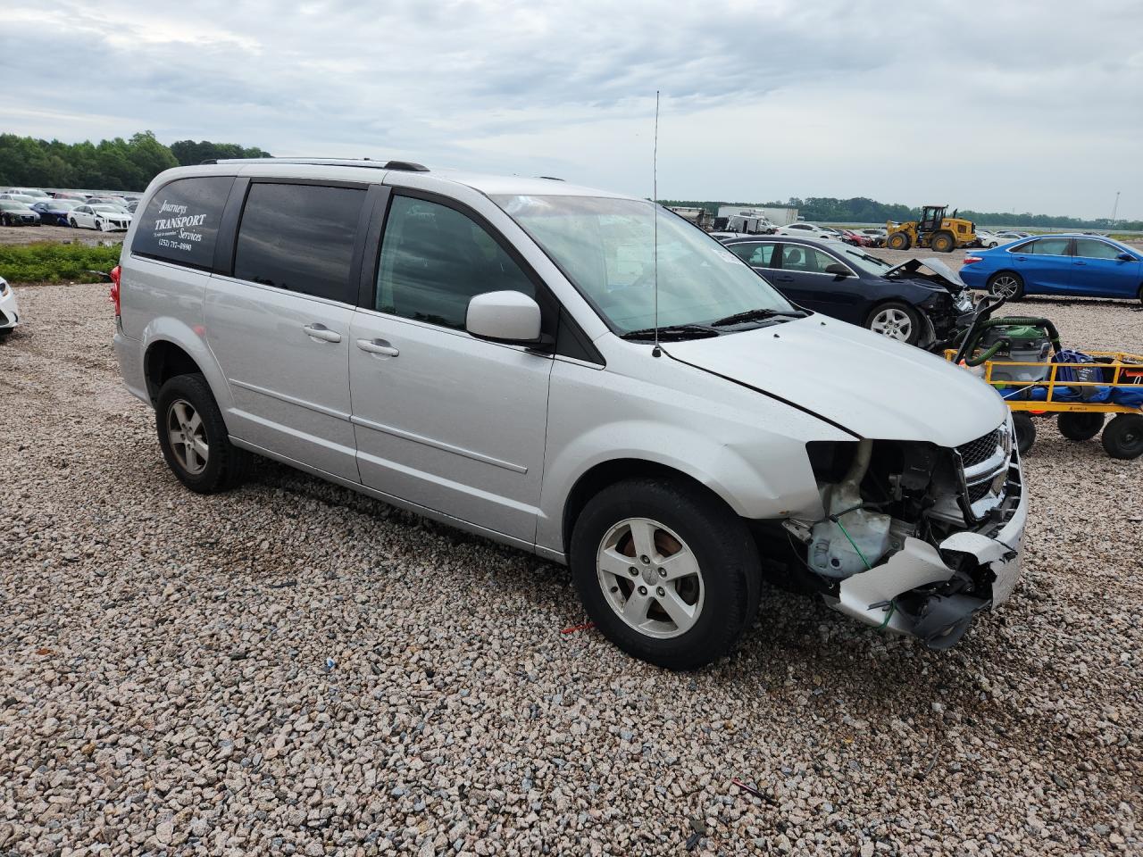 2011 DODGE GRAND CARAVAN CREW photo 10