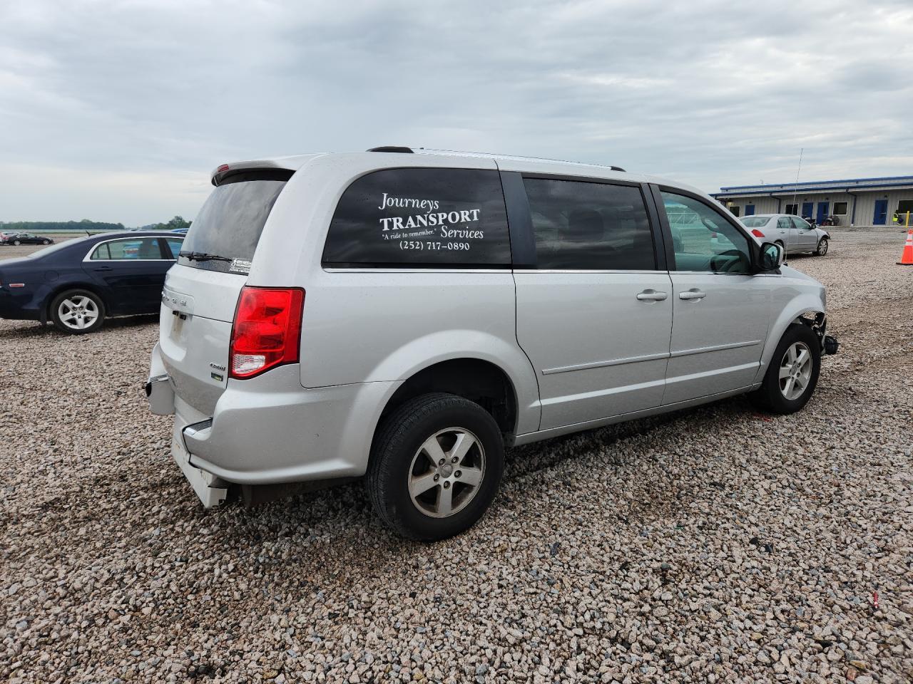 2011 DODGE GRAND CARAVAN CREW photo 7