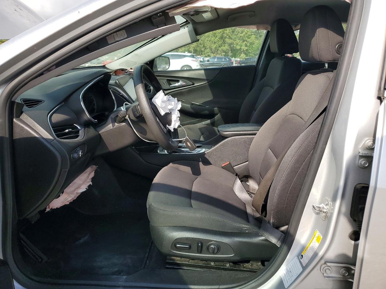 2020 CHEVROLET MALIBU LT photo 13