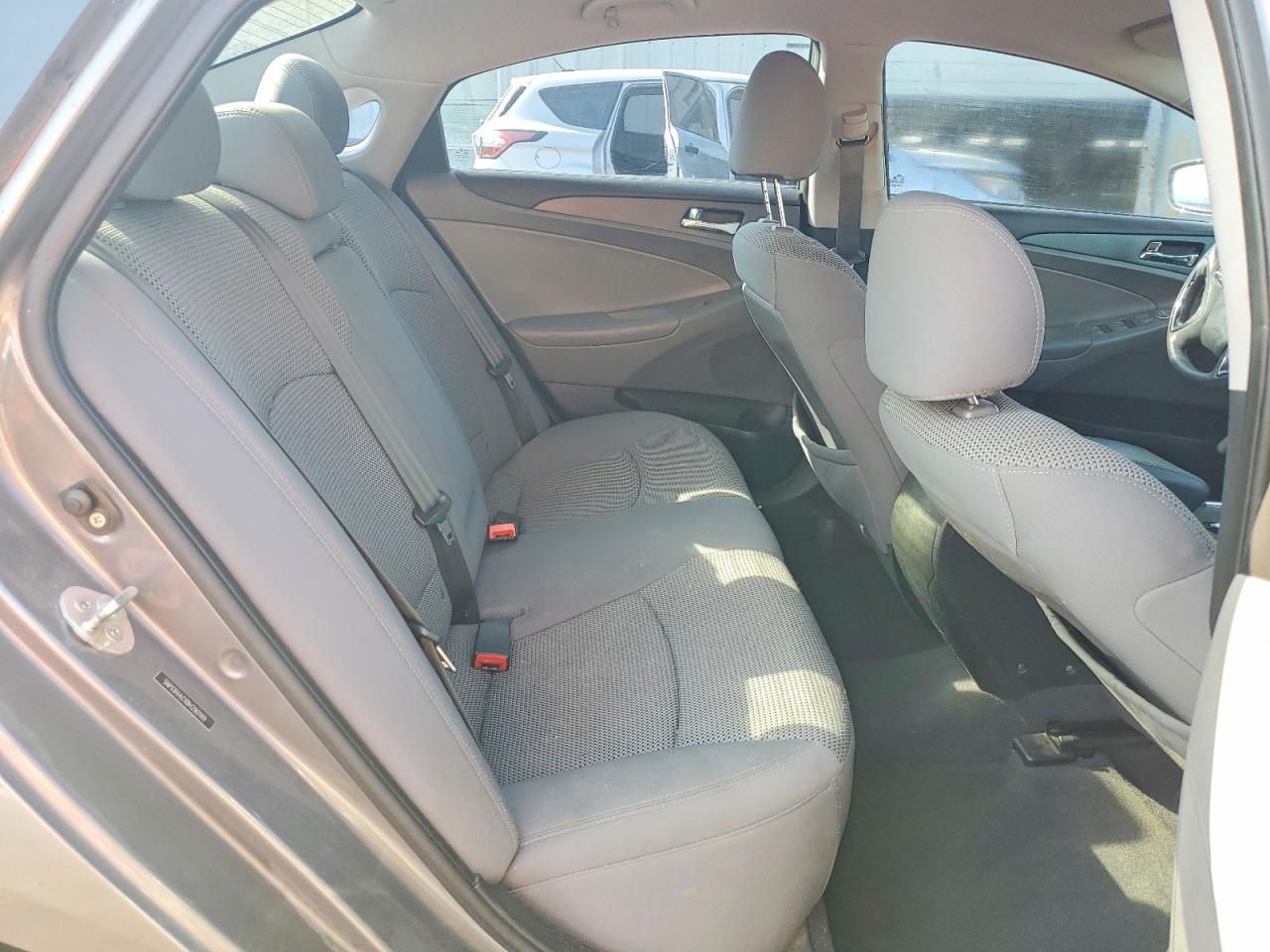 2011 HYUNDAI SONATA GLS photo 10
