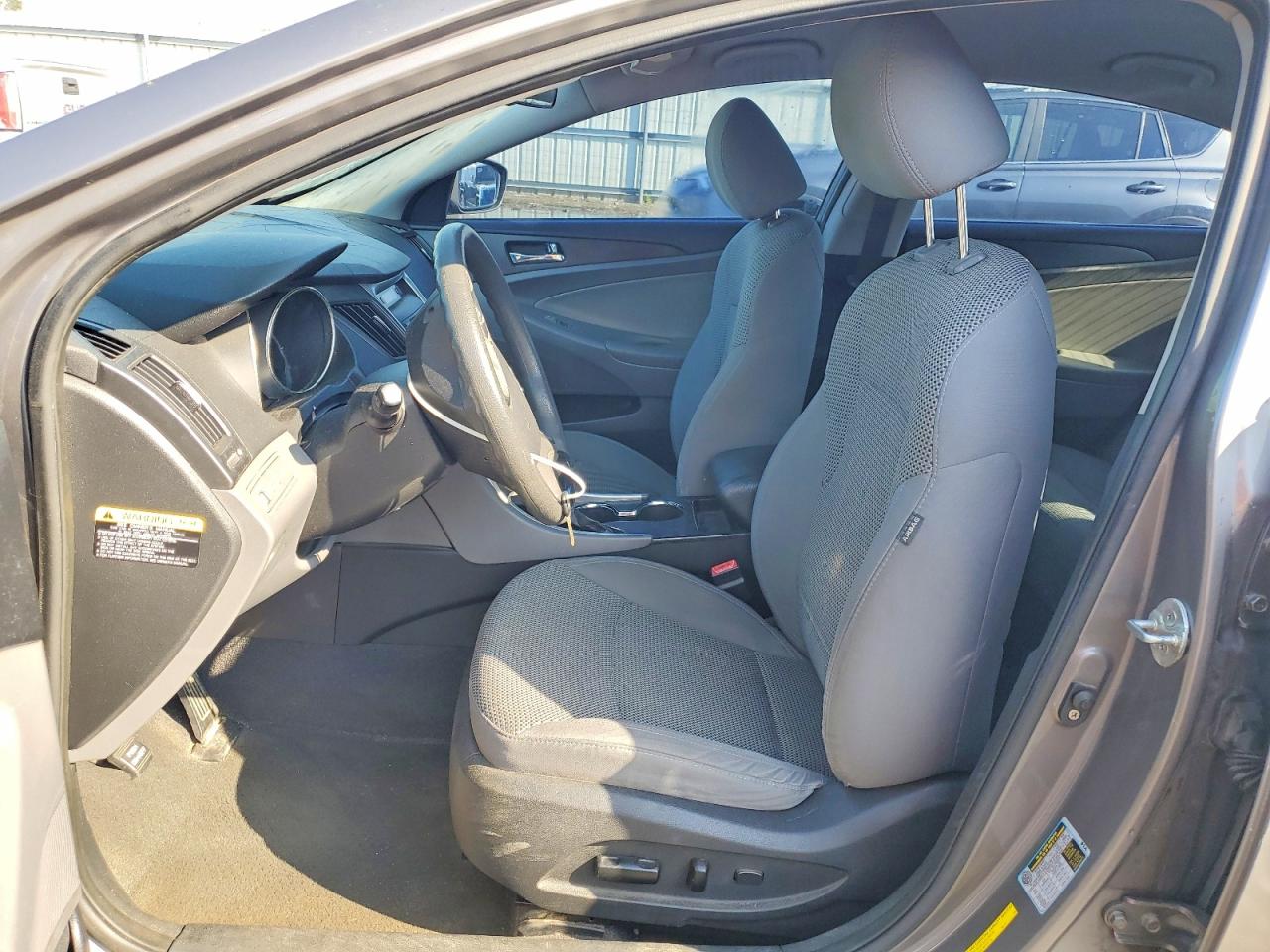 2011 HYUNDAI SONATA GLS photo 7