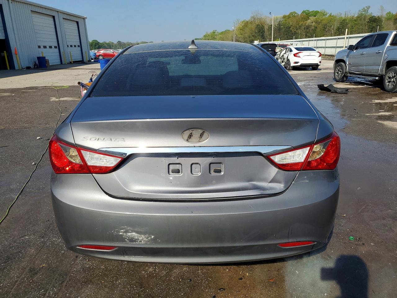 2011 HYUNDAI SONATA GLS photo 6