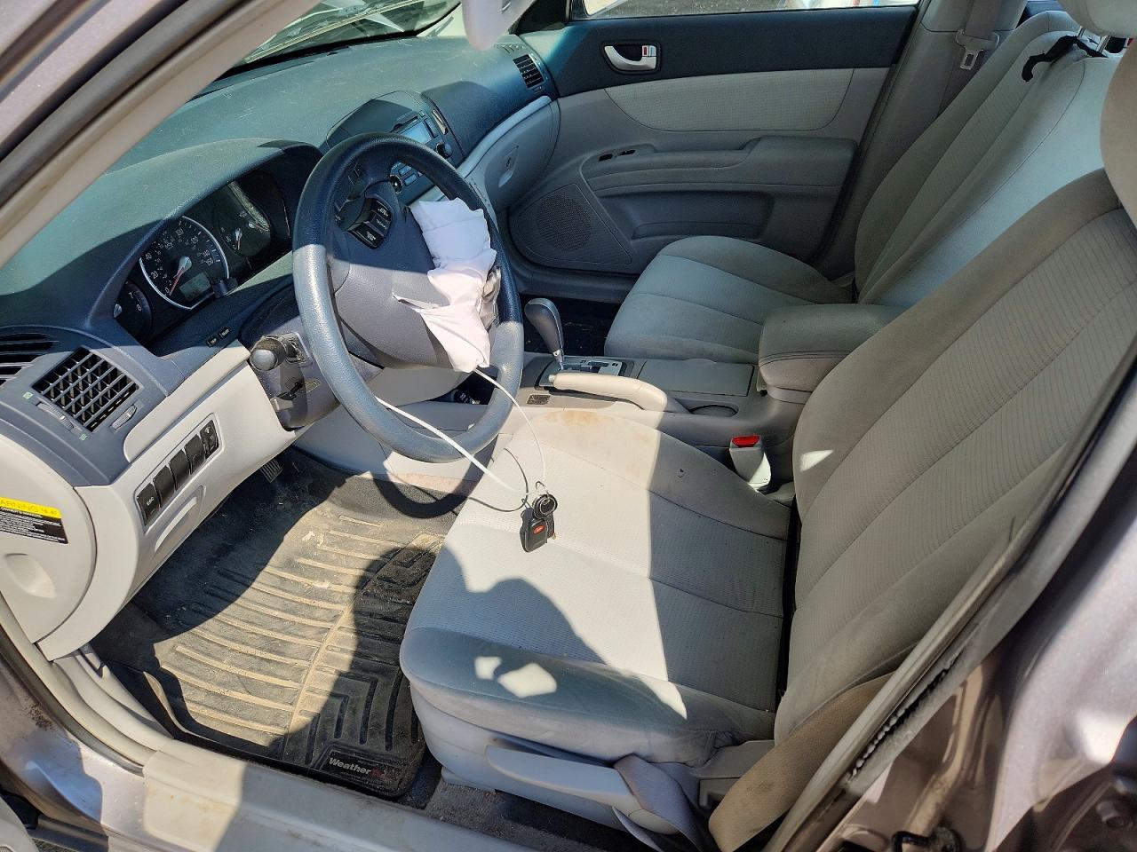 2008 HYUNDAI SONATA GLS photo 13