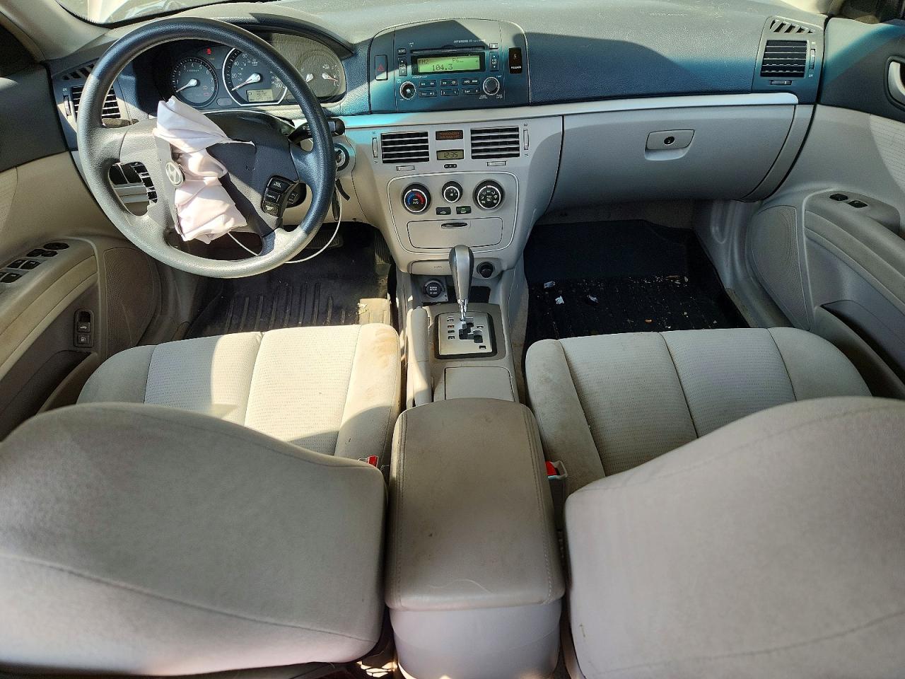 2008 HYUNDAI SONATA GLS photo 15