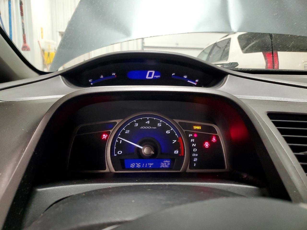 2010 HONDA CIVIC LX photo 9