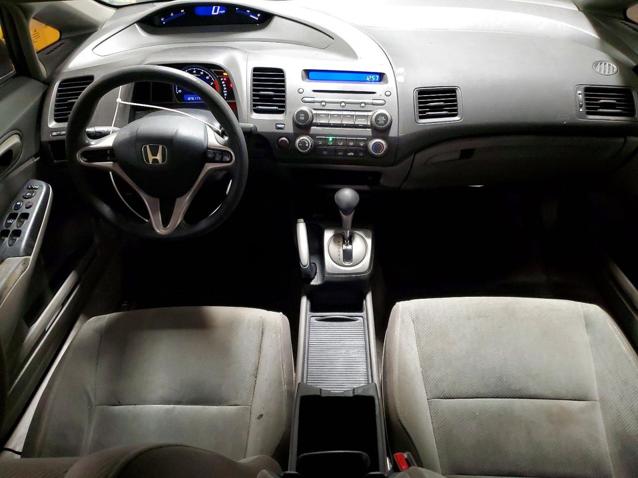 2010 HONDA CIVIC LX photo 8