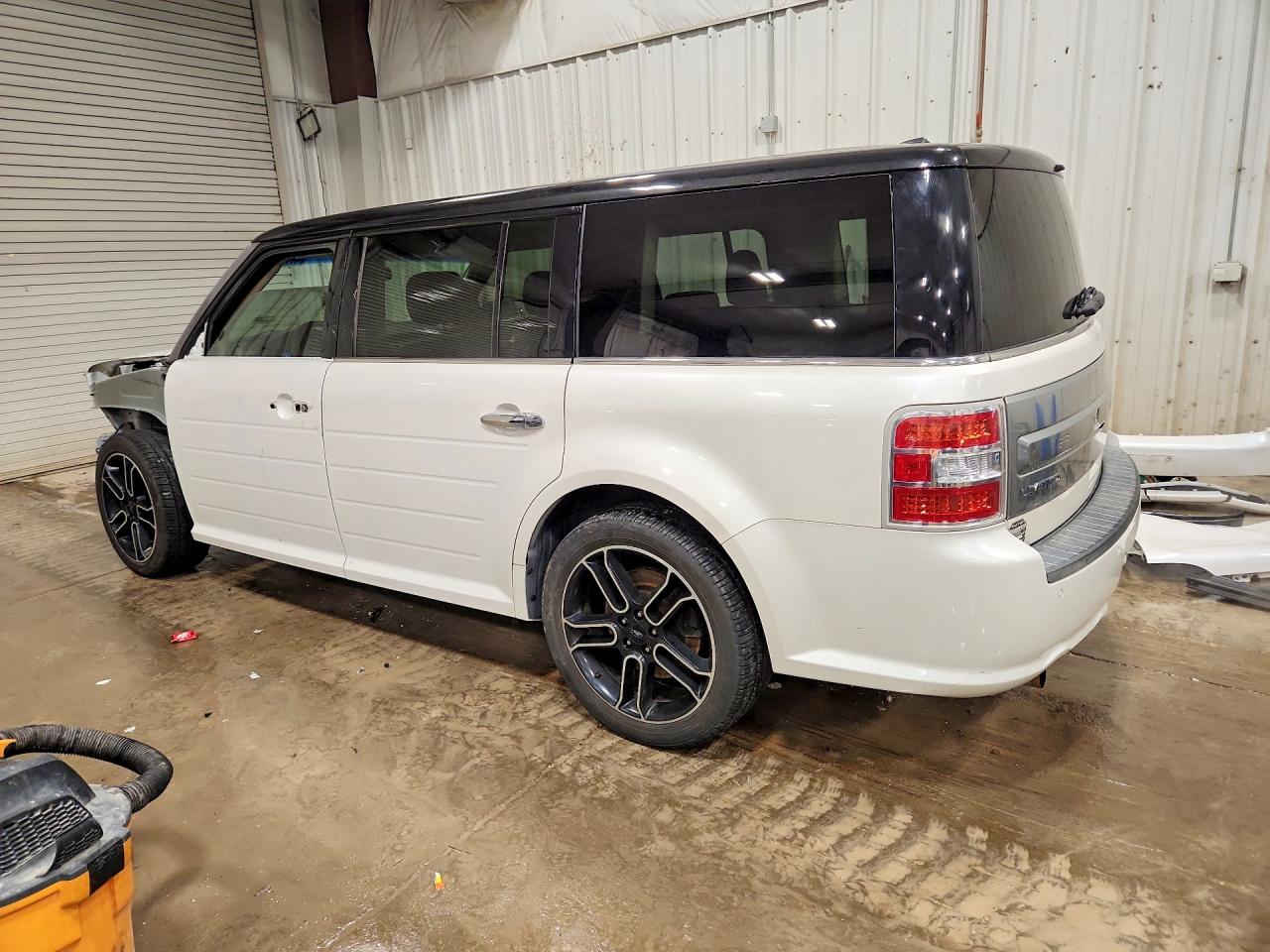 2015 FORD FLEX LIMITED photo 2