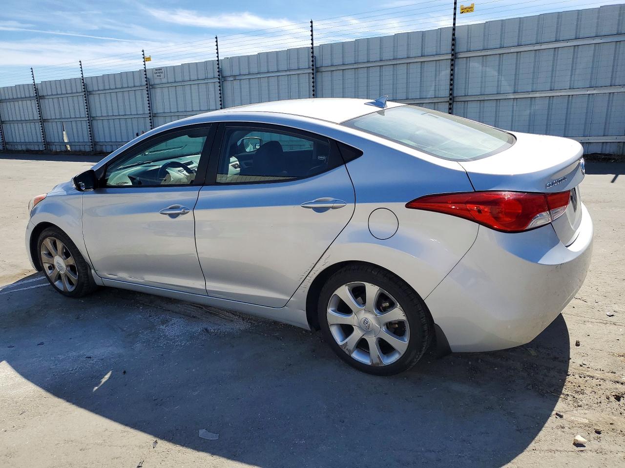 2013 HYUNDAI ELANTRA LIMITED photo 3