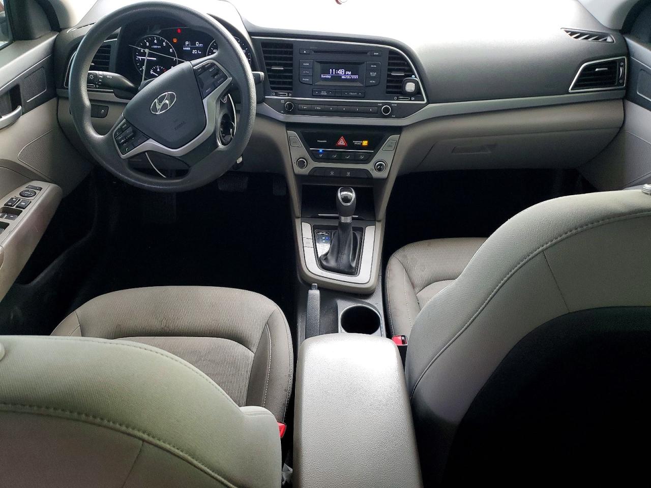 2018 HYUNDAI ELANTRA SE photo 8