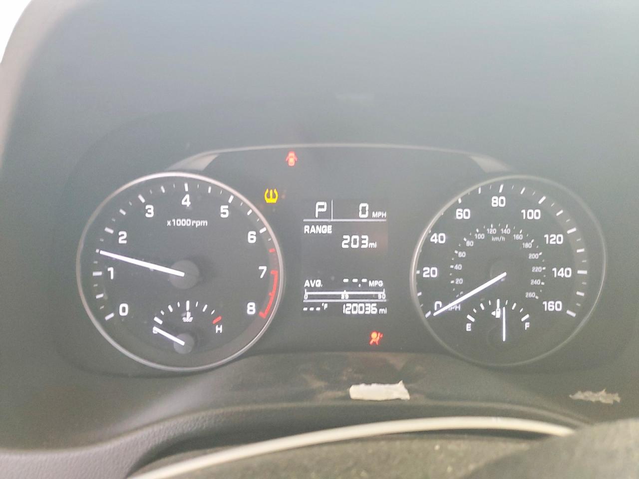 2018 HYUNDAI ELANTRA SE photo 9