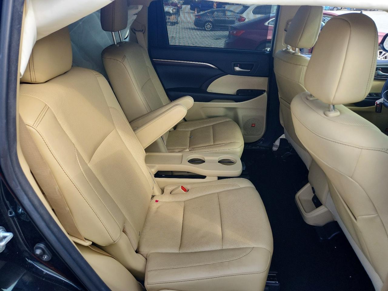 2016 TOYOTA HIGHLANDER LIMITED photo 11