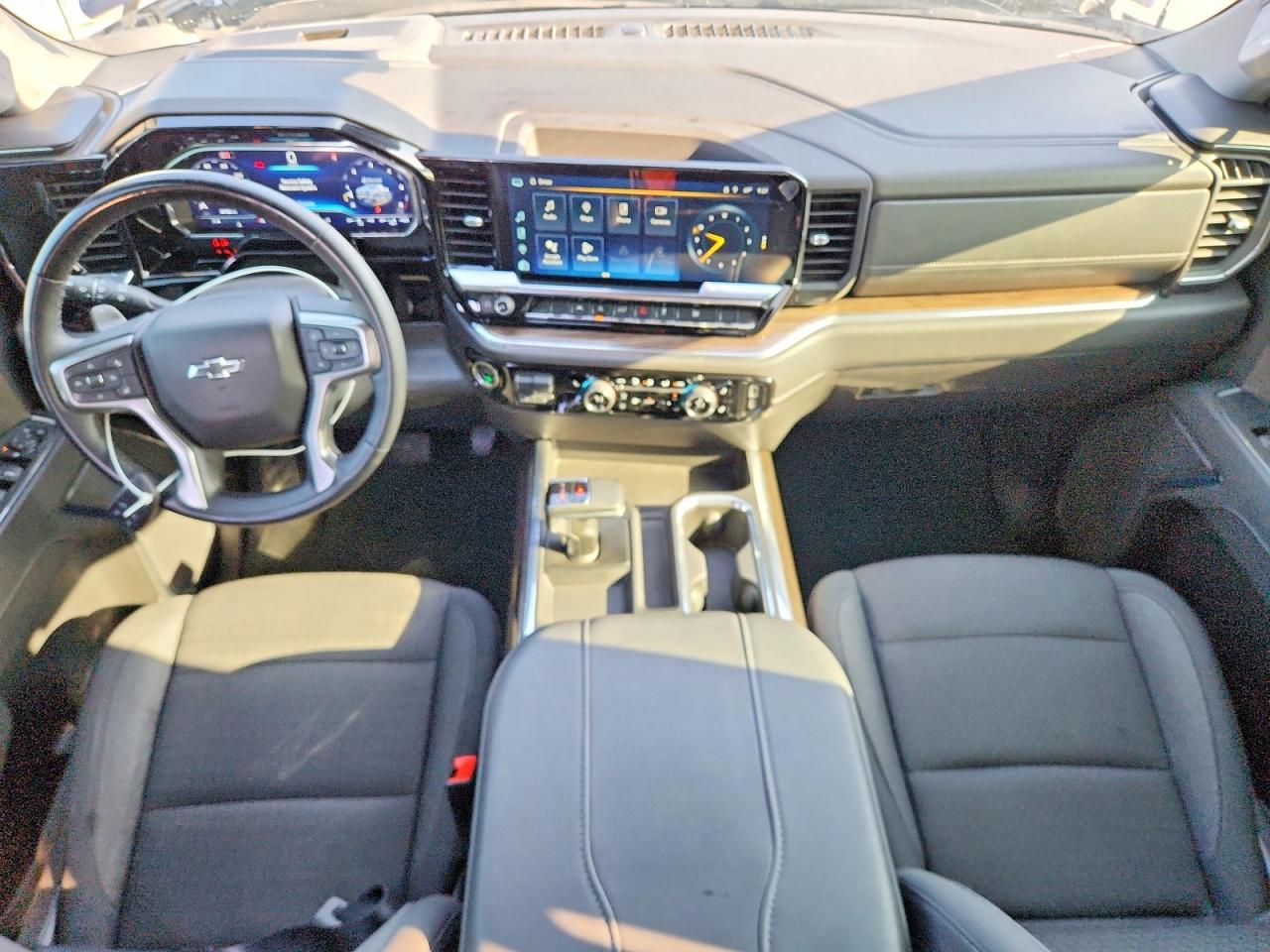 2024 CHEVROLET SILVERADO C1500 RST photo 15