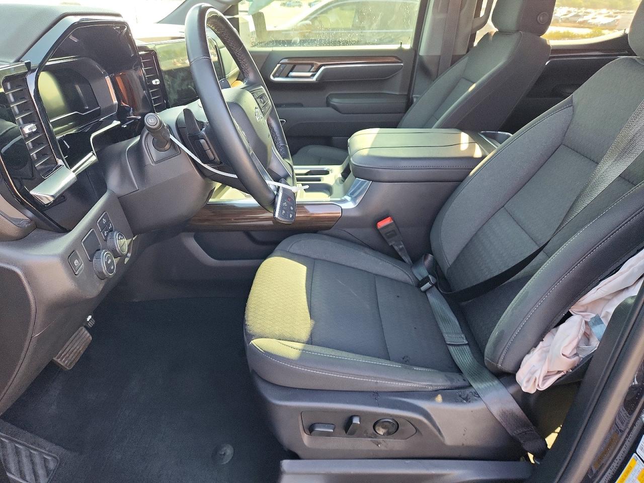 2024 CHEVROLET SILVERADO C1500 RST photo 13