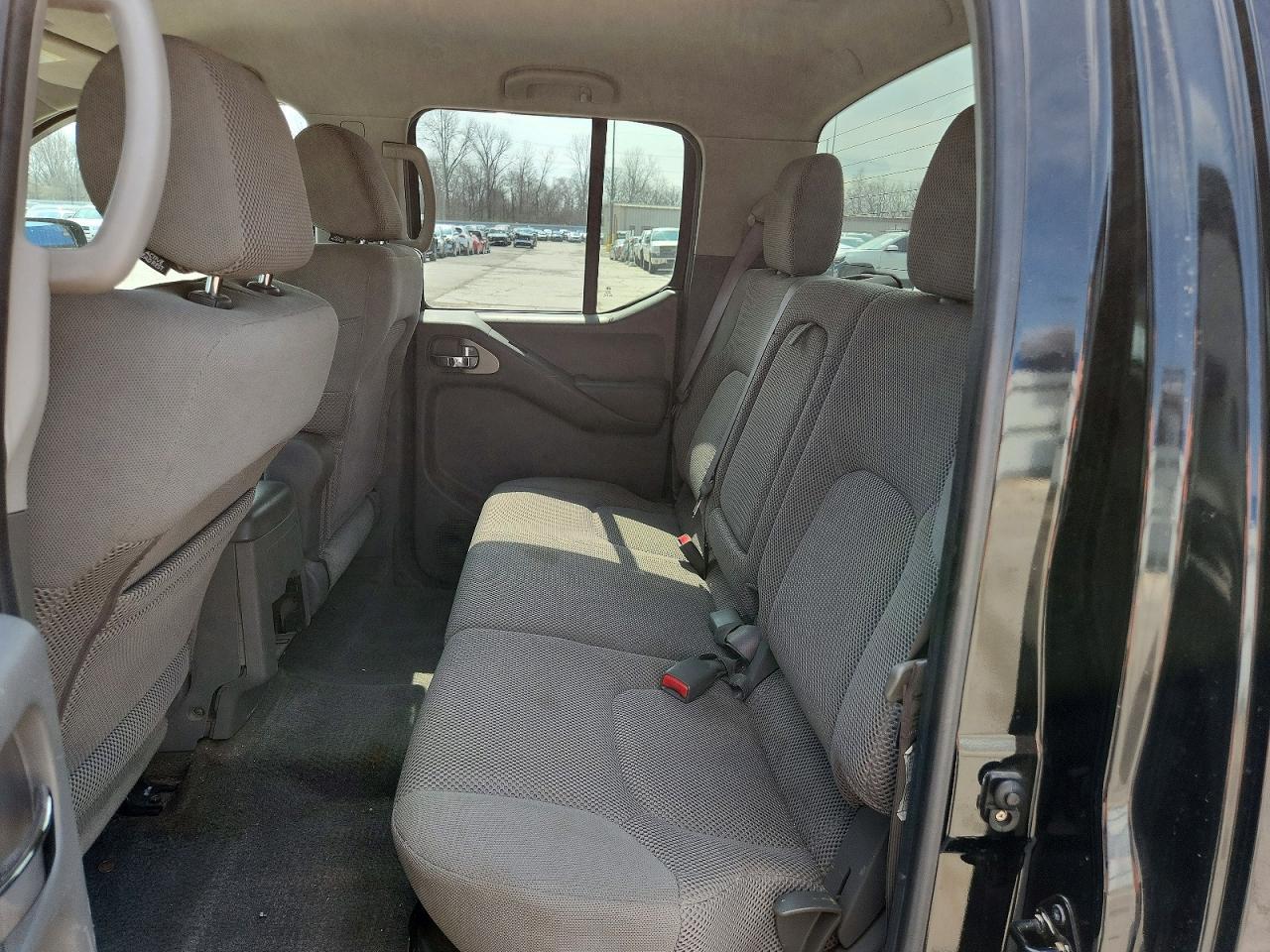 2005 NISSAN FRONTIER SE photo 19