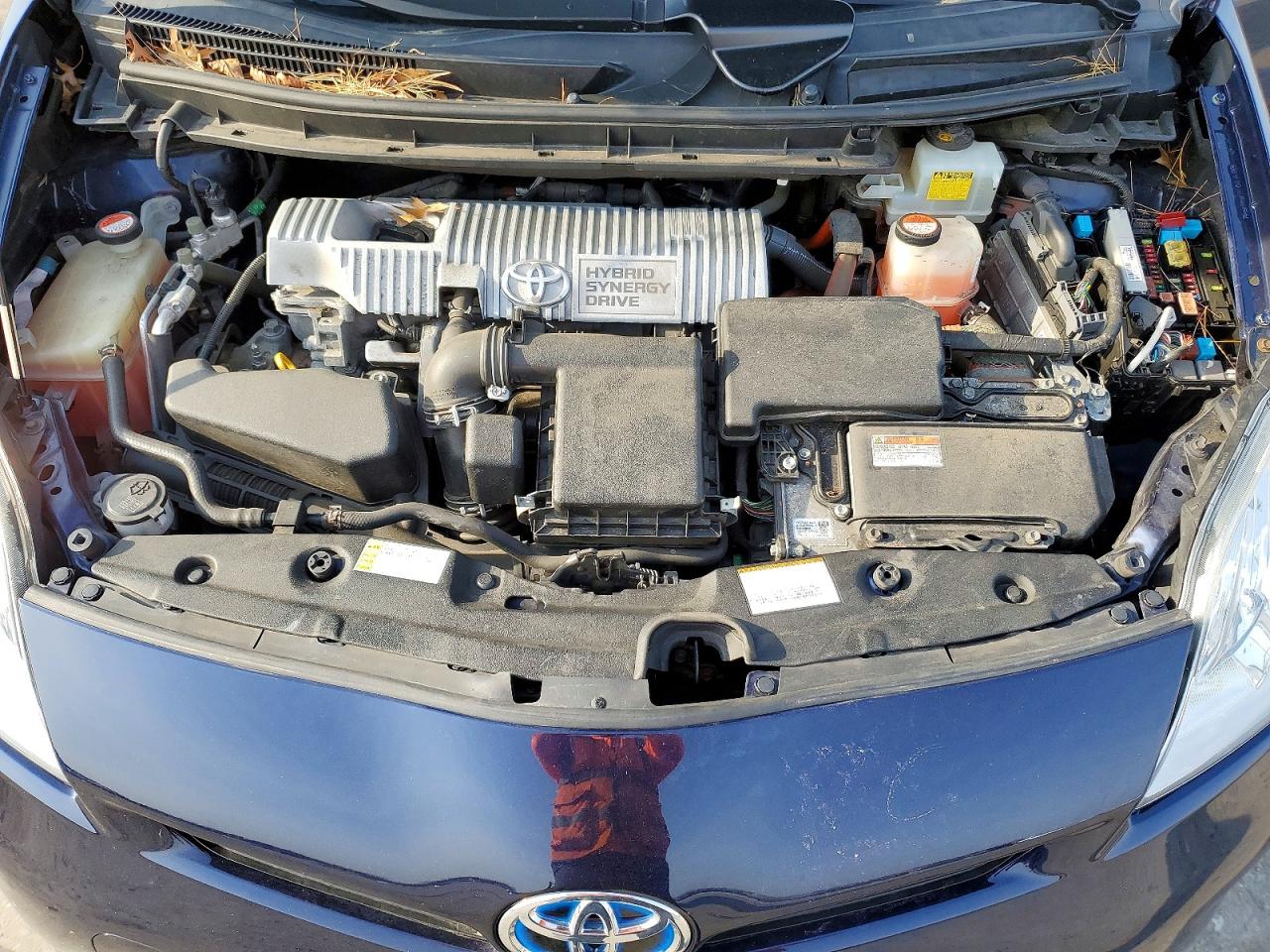 2015 TOYOTA PRIUS THREE photo 21