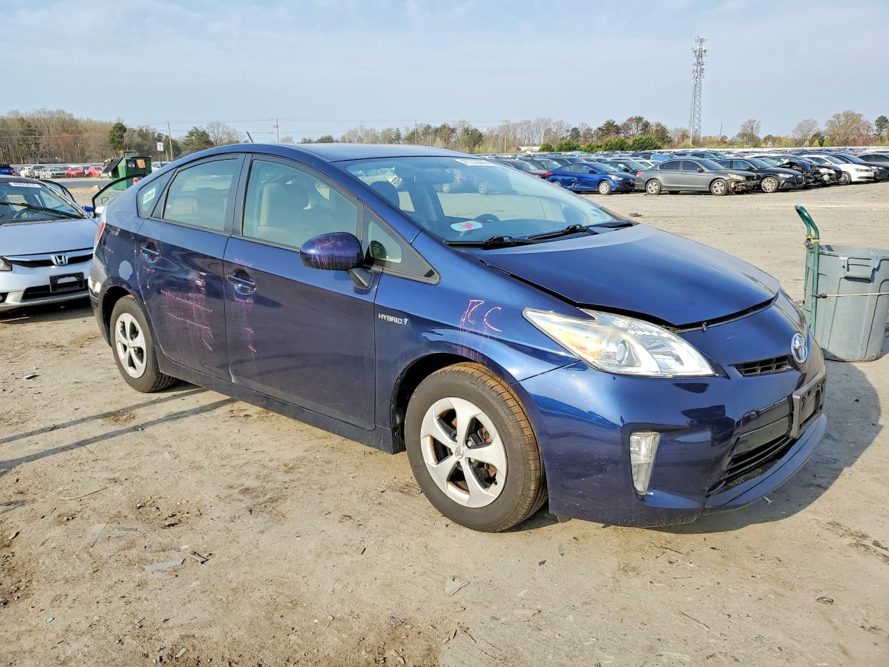 2015 TOYOTA PRIUS THREE photo 7