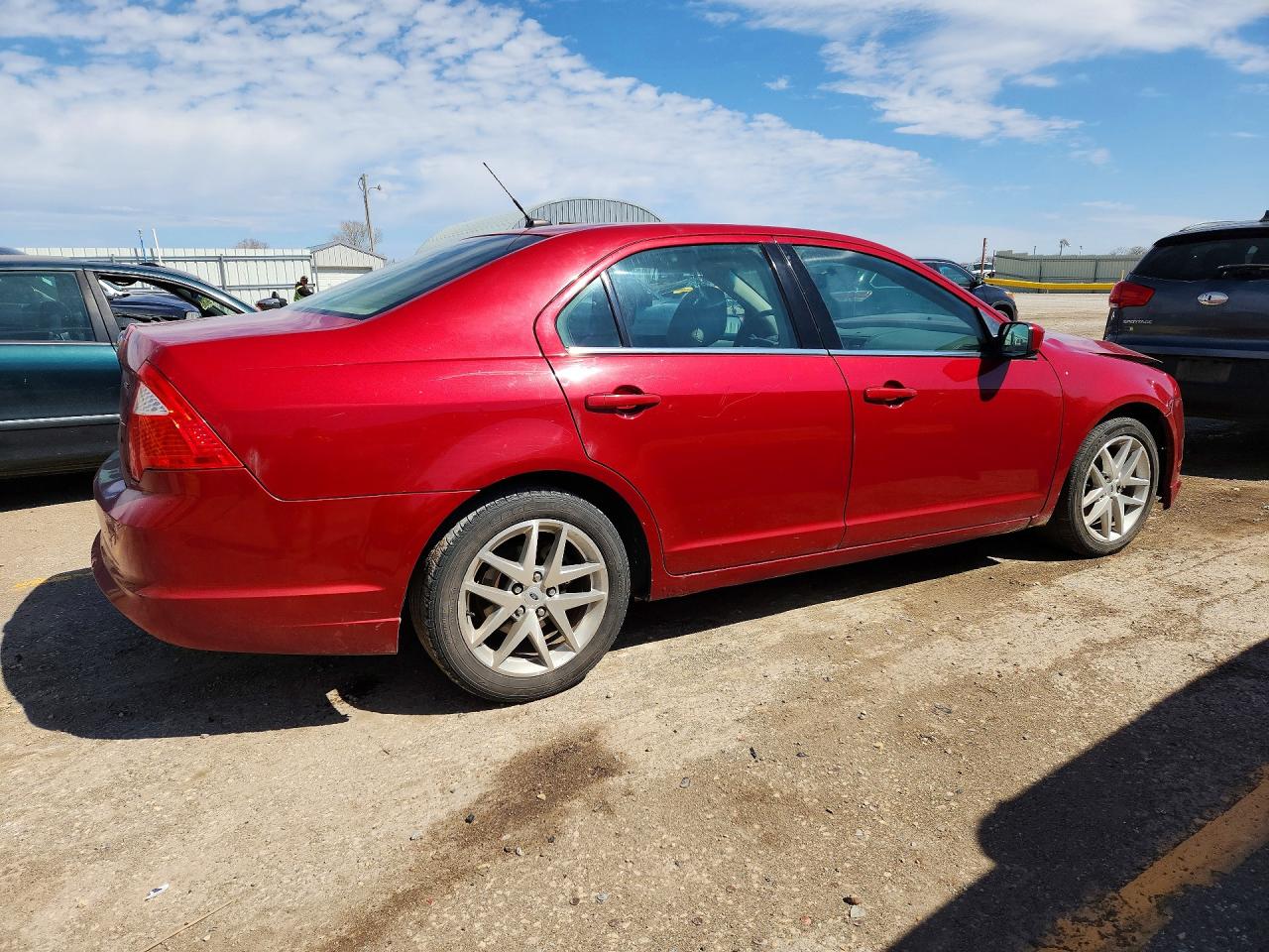 2010 FORD FUSION SE photo 5