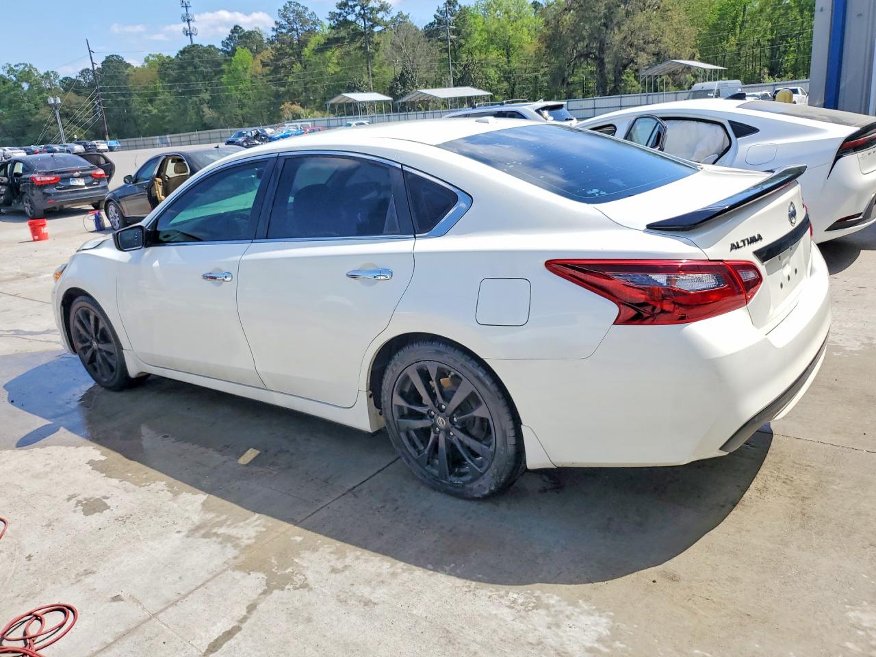 2018 NISSAN ALTIMA 2.5 SR photo 3