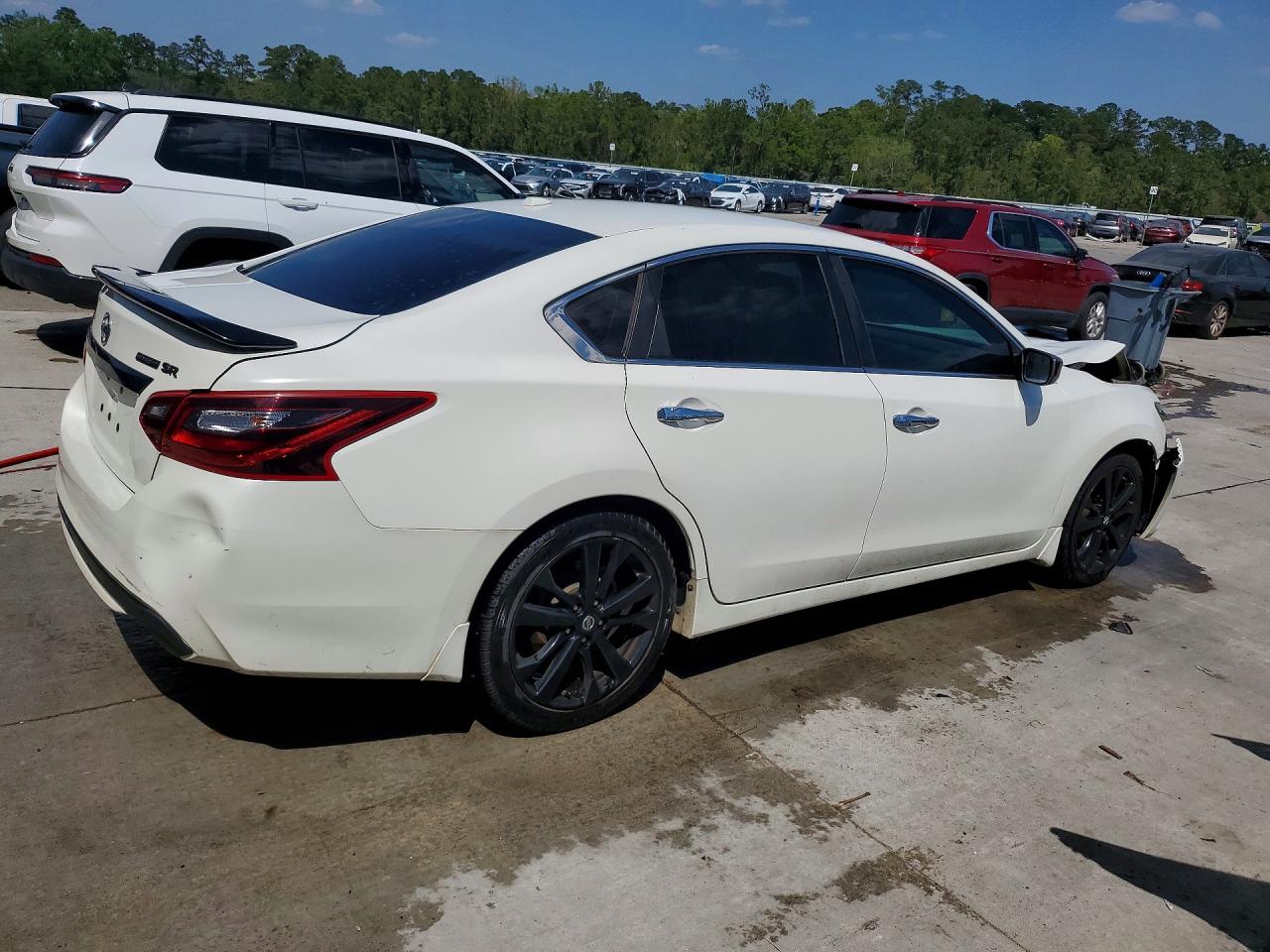 2018 NISSAN ALTIMA 2.5 SR photo 5