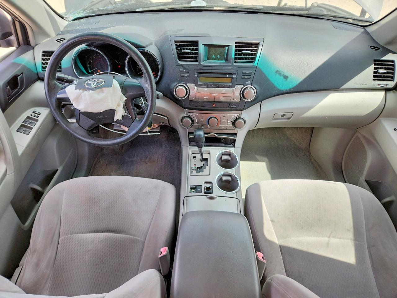 2010 TOYOTA HIGHLANDER BASE photo 15