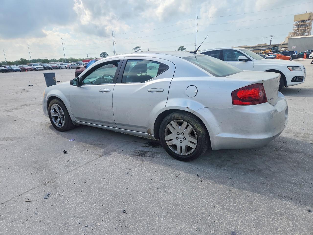 2011 DODGE AVENGER EXPRESS photo 3