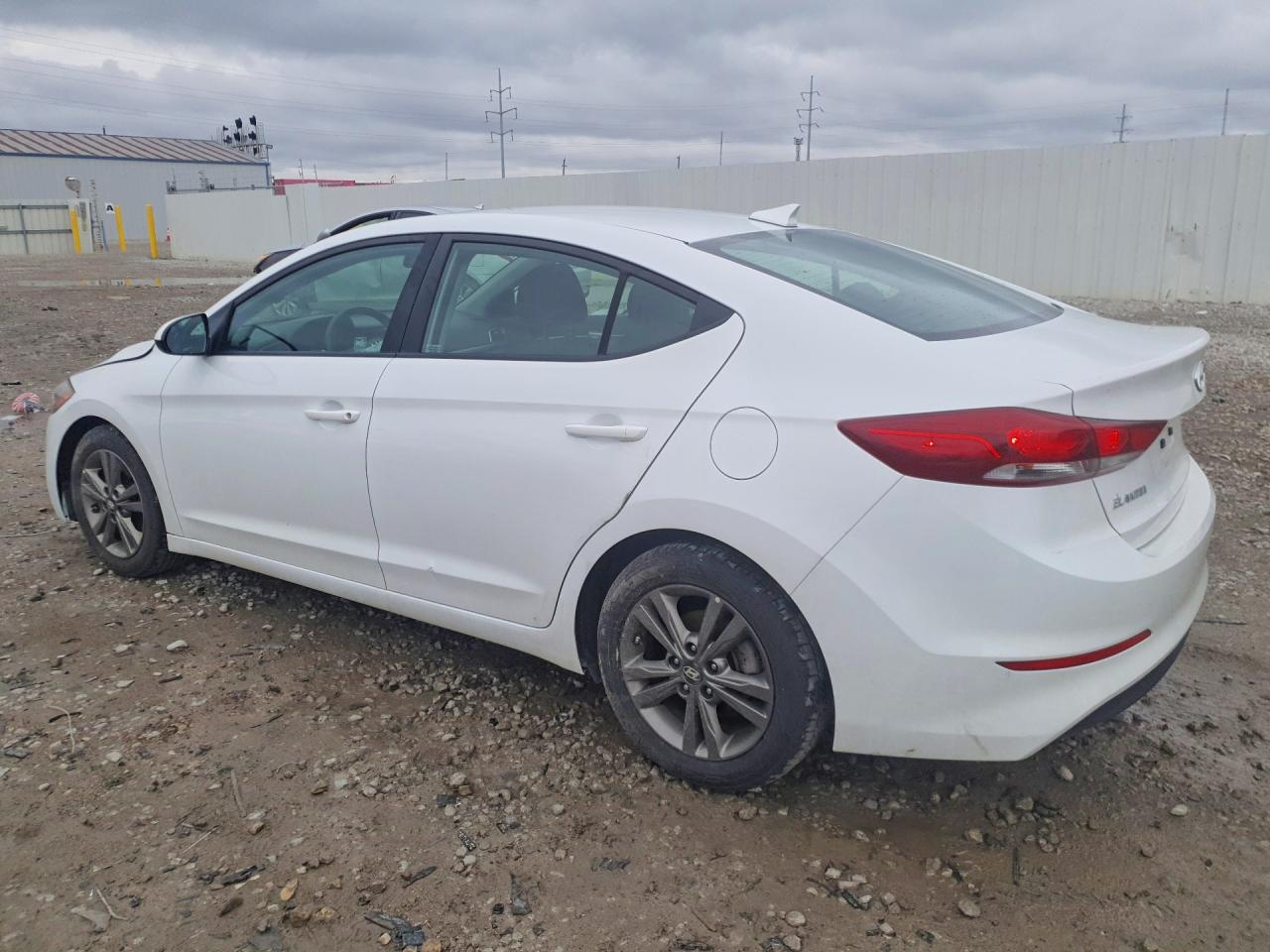 2018 HYUNDAI ELANTRA SEL photo 3
