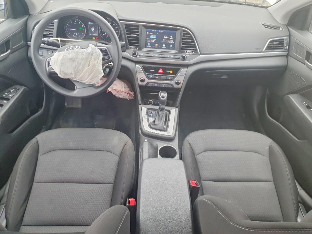2018 HYUNDAI ELANTRA SEL photo 15