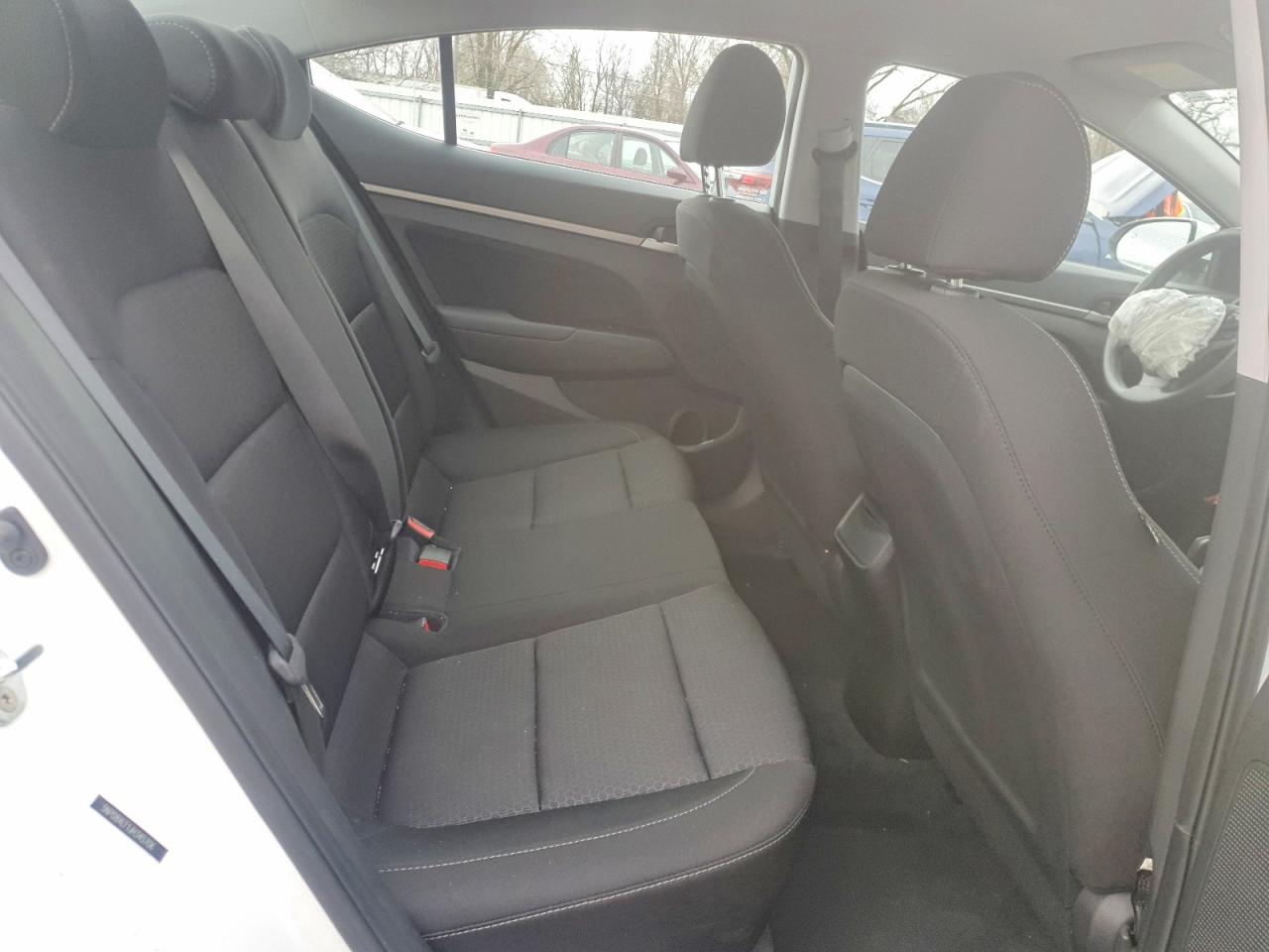 2018 HYUNDAI ELANTRA SEL photo 19