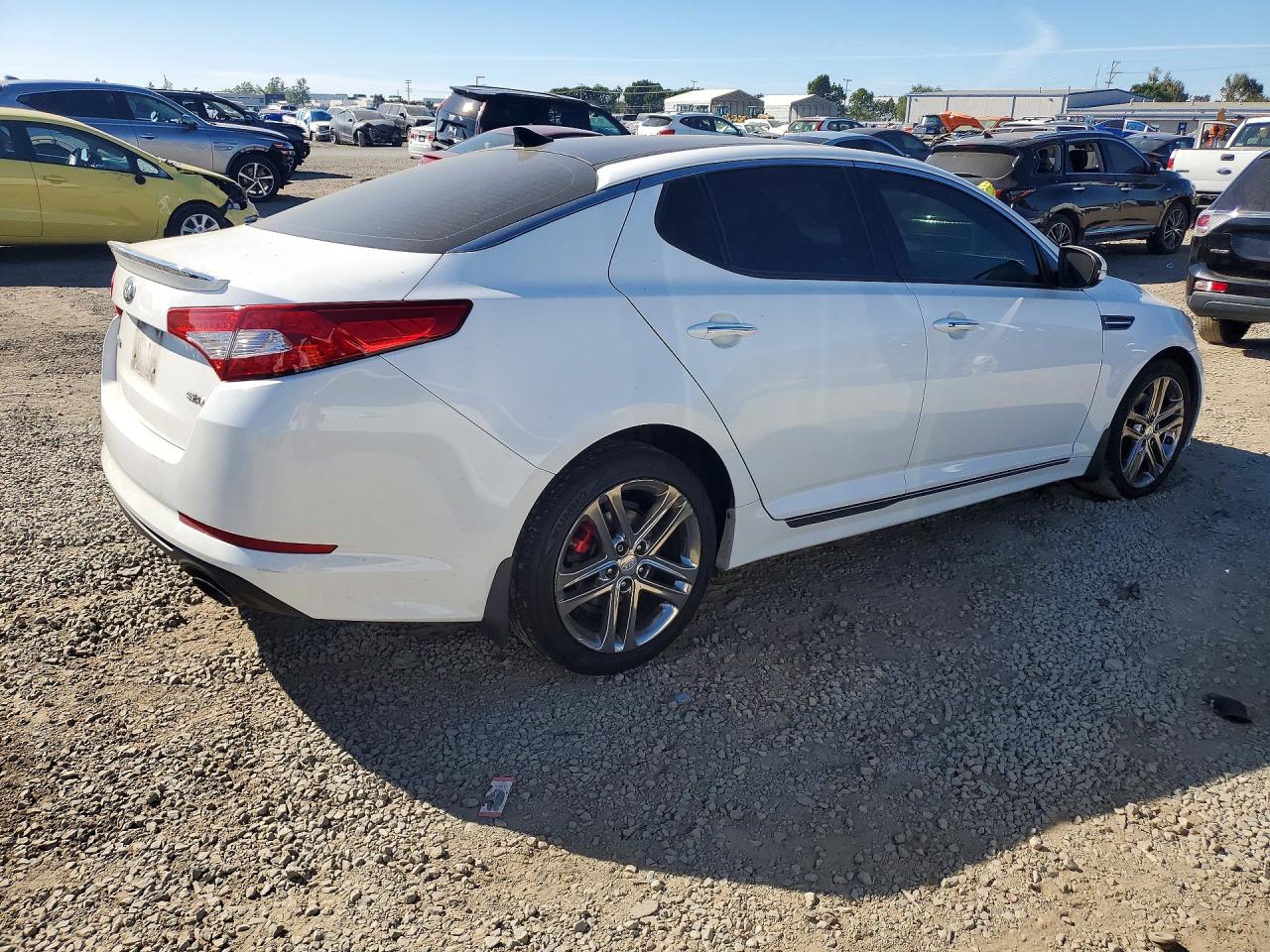 2013 KIA OPTIMA SX photo 3