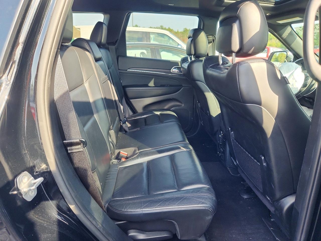 2019 JEEP GRAND CHEROKEE LIMITED photo 11