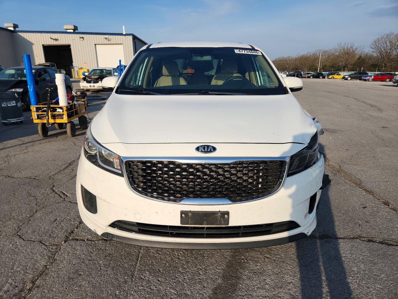 2016 KIA SEDONA LX photo 5