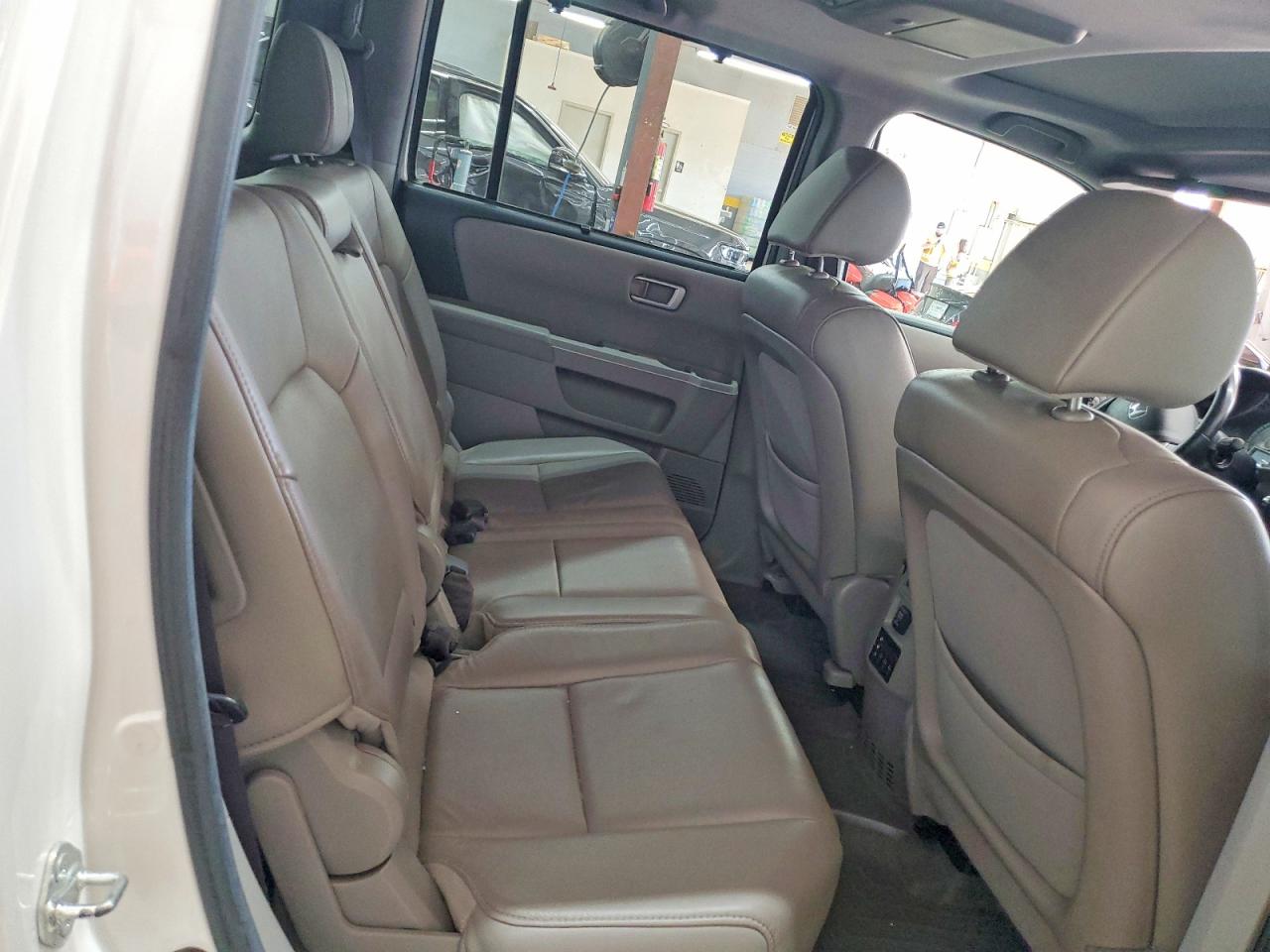 2013 HONDA PILOT TOURING photo 11