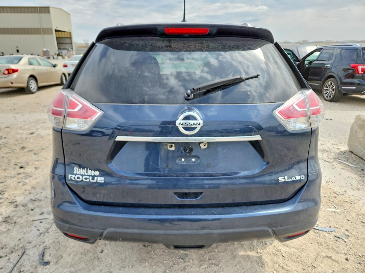 2016 NISSAN ROGUE SL photo 11