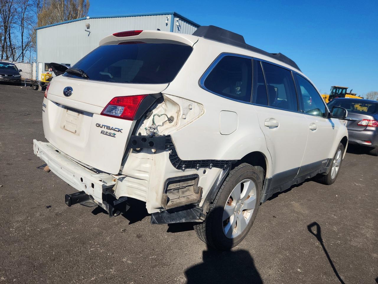 2011 SUBARU OUTBACK 2.5I LIMITED photo 5
