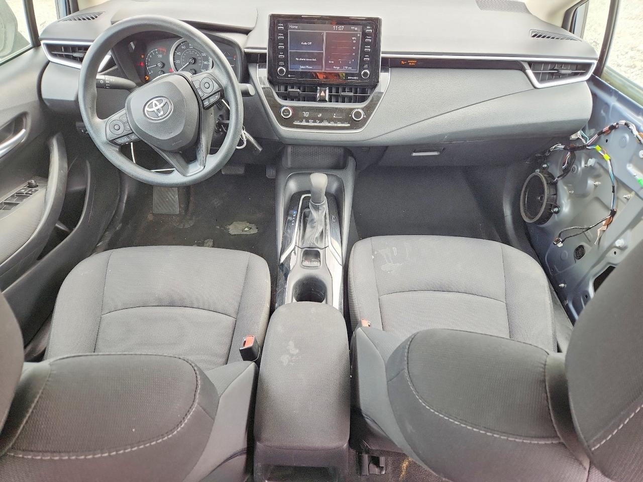 2021 TOYOTA COROLLA LE photo 15