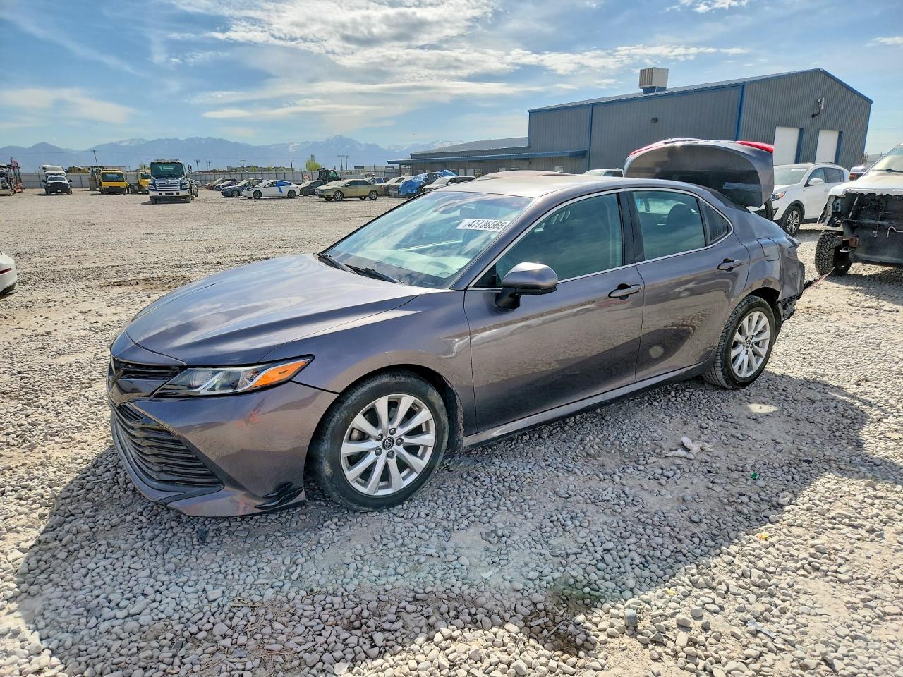 2018 TOYOTA CAMRY