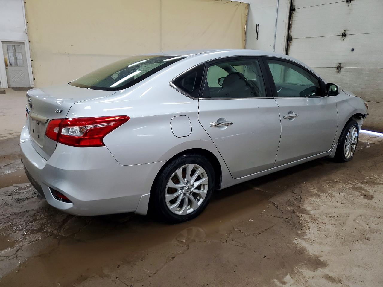 2019 NISSAN SENTRA SV photo 5