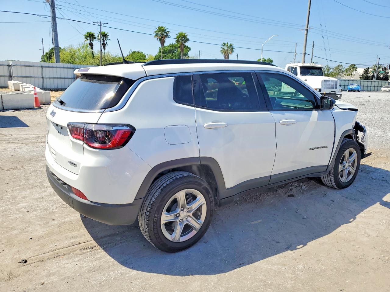 2024 JEEP COMPASS LATITUDE photo 7