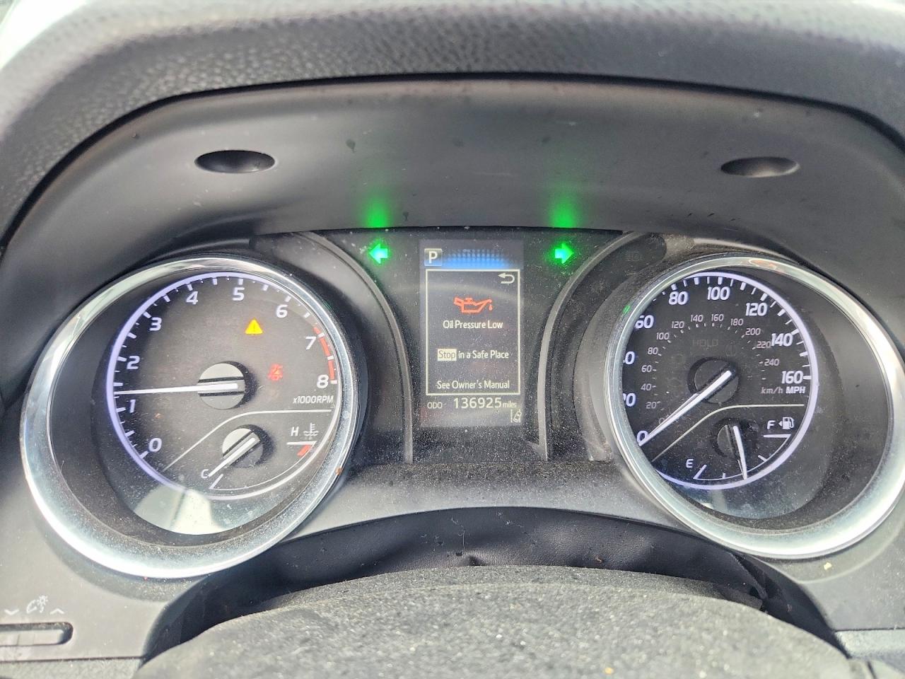 2019 TOYOTA CAMRY photo 25